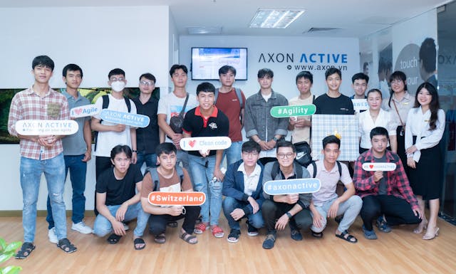 company-tour-axon-active-2022