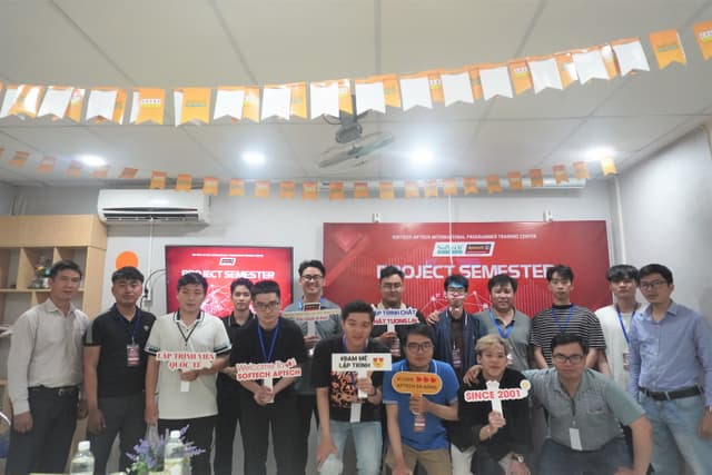 bao-ve-do-an-hoc-ky-iii-voi-microsoft-net-cua-batch-177-179